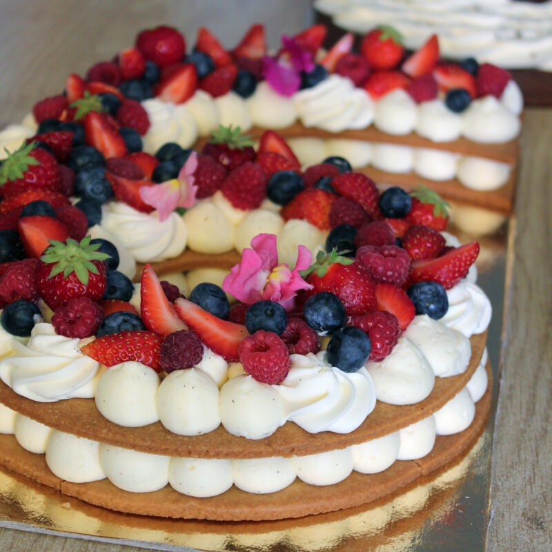 Number Cake, Letter Cake, Logo Cake Fruits Rouges
